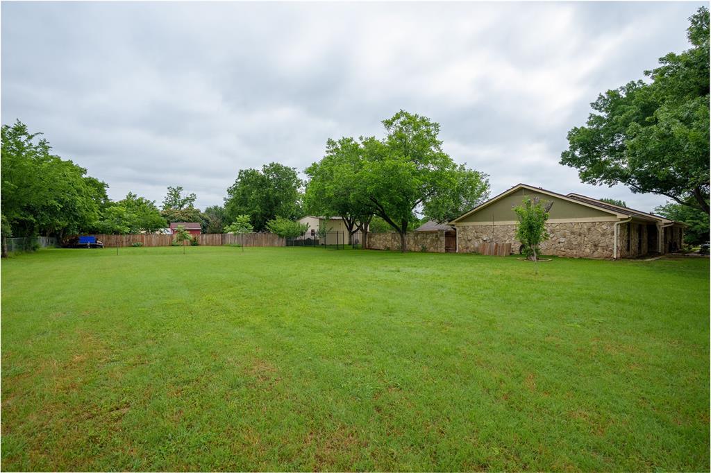 920 Brush Creek Road Property Photo 25