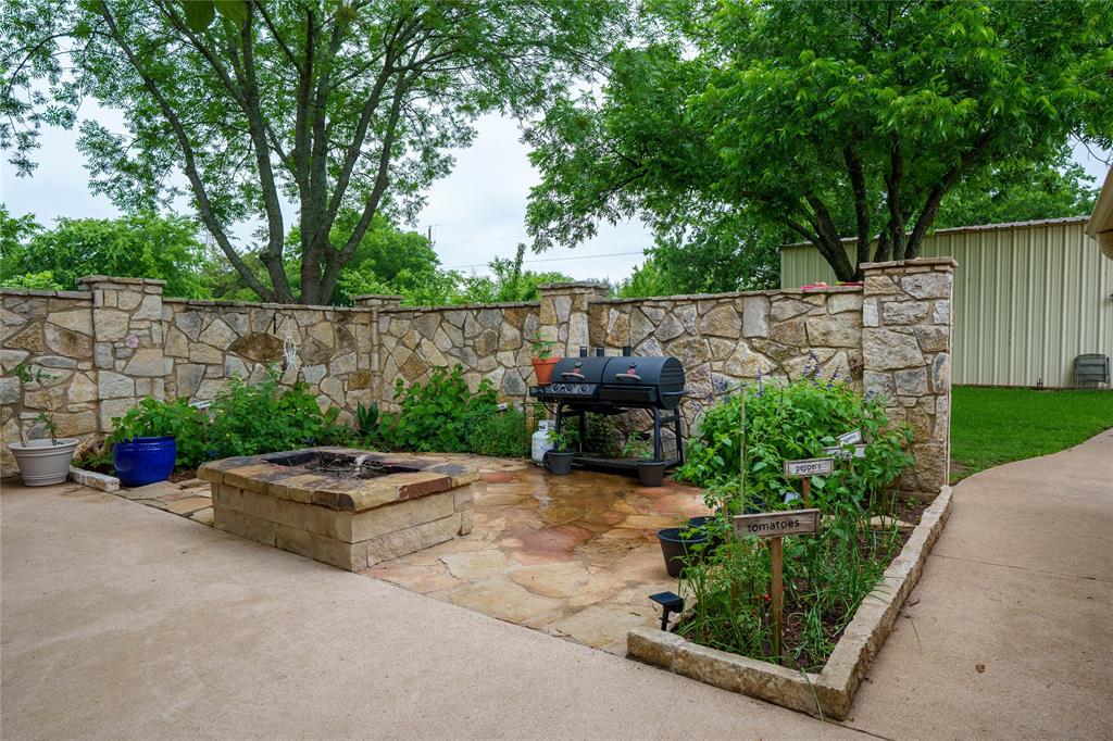 920 Brush Creek Road Property Photo 27