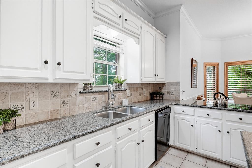 137 Lakeview Drive Property Photo 16