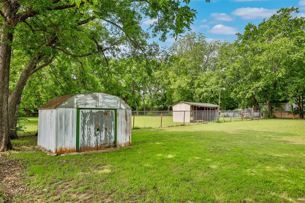 1520 Olive Street Property Photo 33