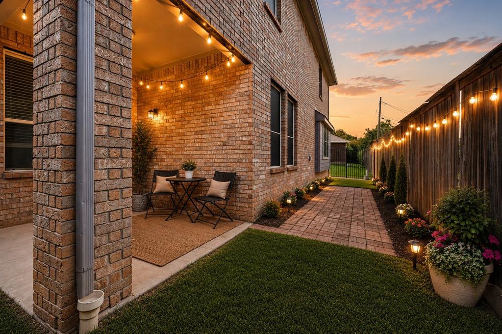 3309 Landhope Circle Property Photo 2