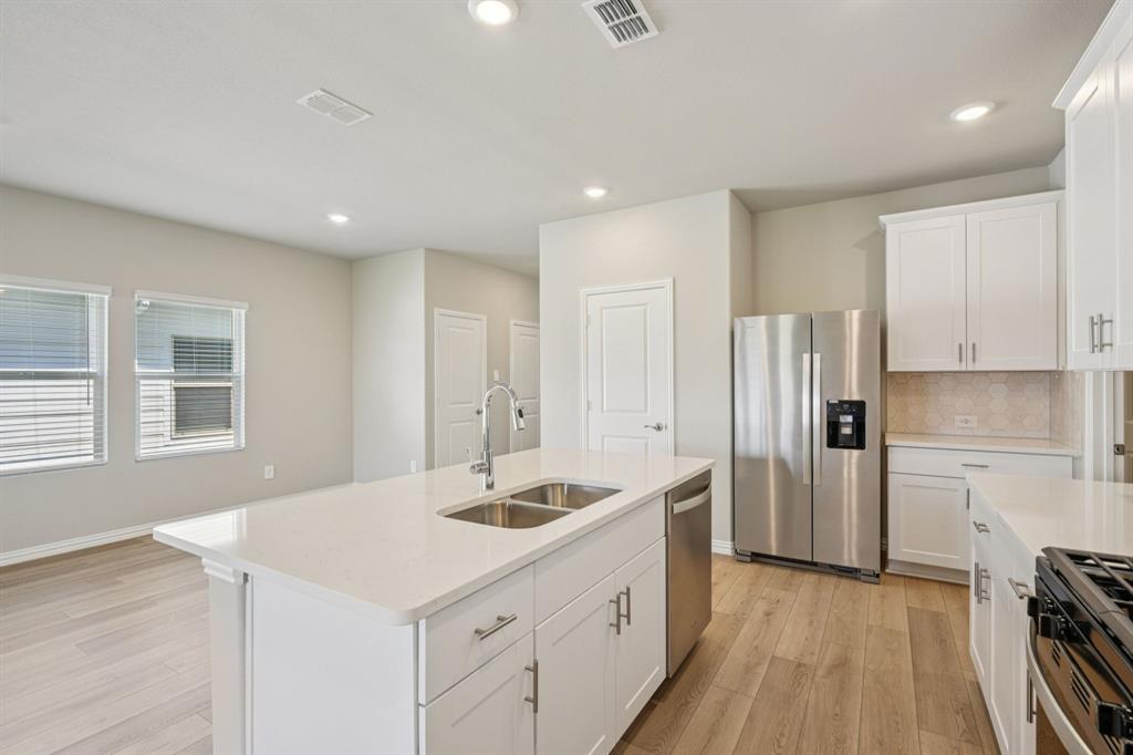 3518 Bridgeport Drive Property Photo 7