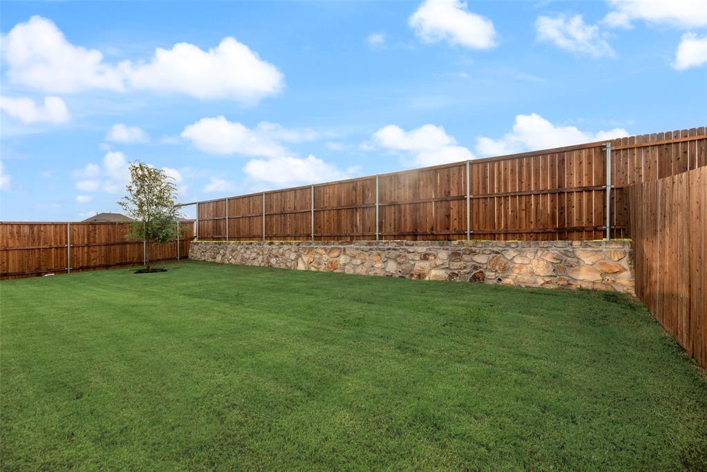 2511 Sturgis Street Property Photo 30