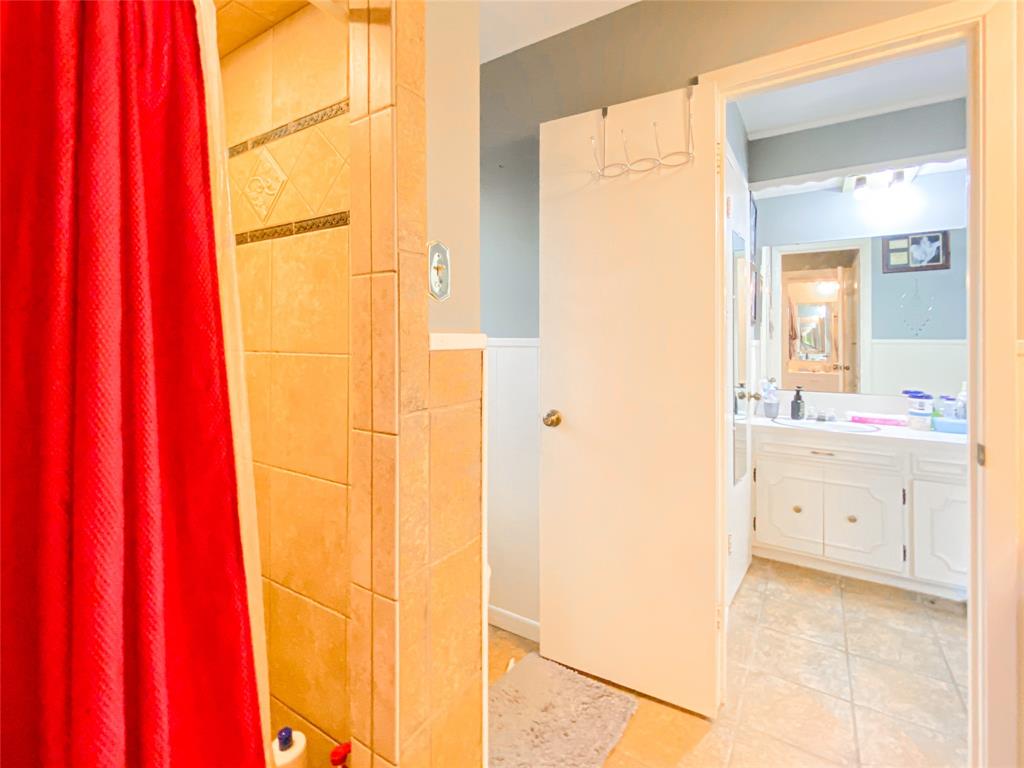 4301 Caprock Road Property Photo 20