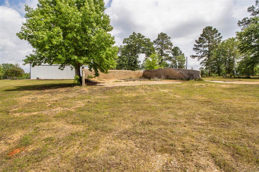 112 Lori Lane Property Photo 9