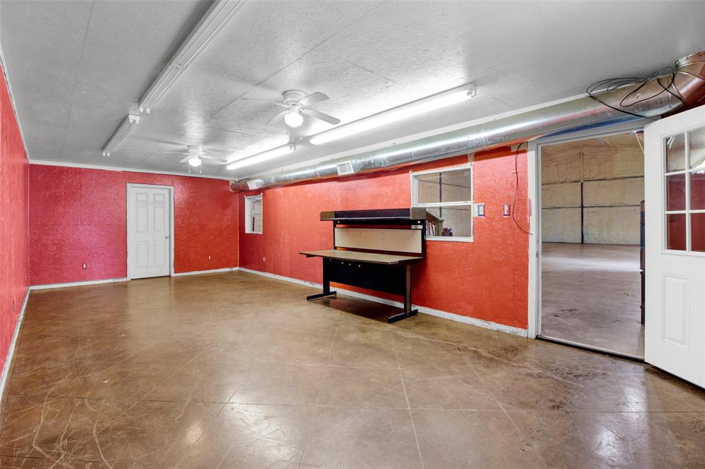 112 Lori Lane Property Photo 28