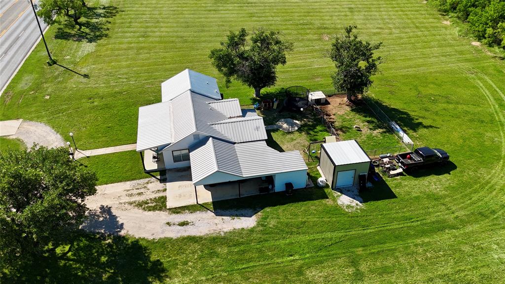 700b Garmon Drive Property Photo 4