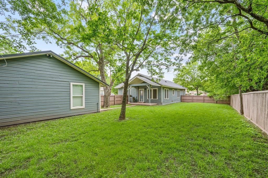 800 N Clements Street Property Photo 26
