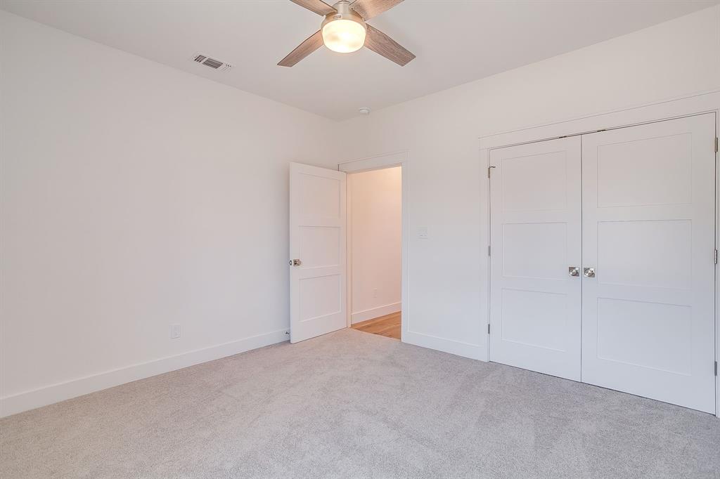 2601 Easy Street Property Photo 33