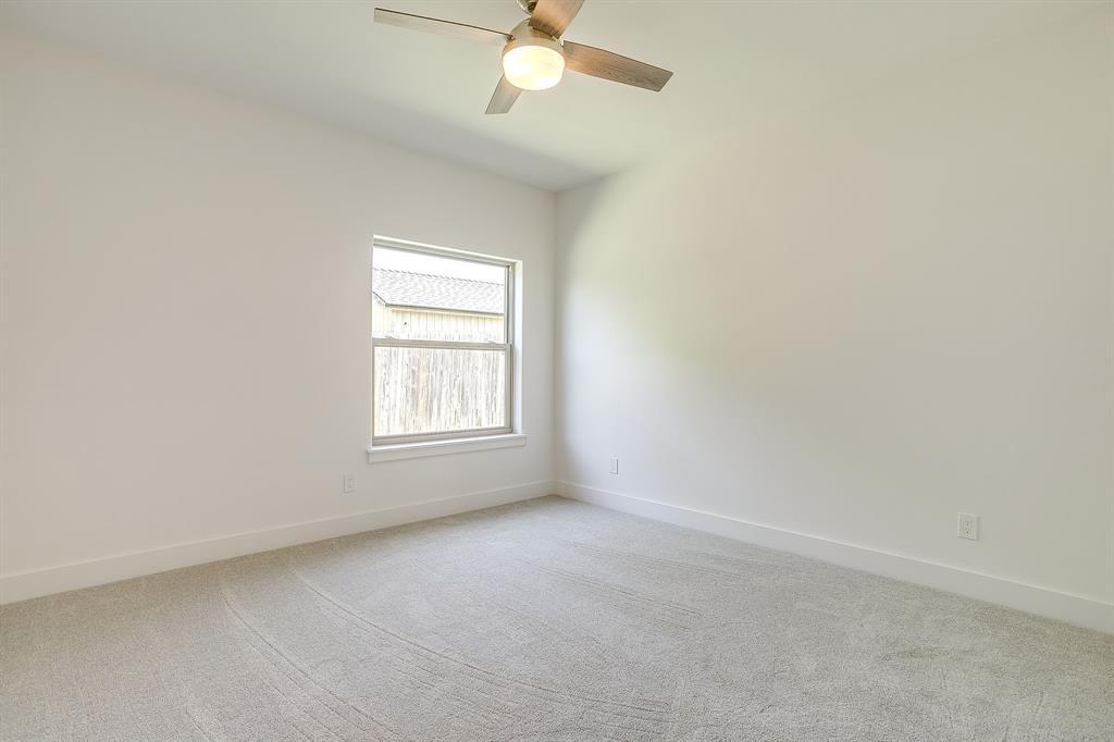 2601 Easy Street Property Photo 35