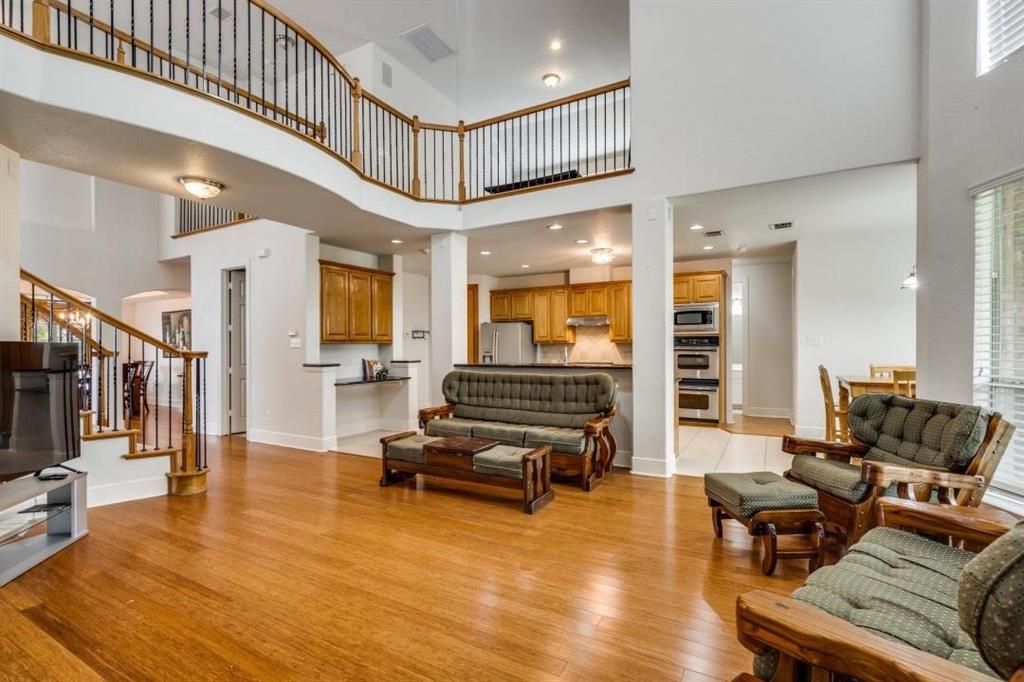 10327 Offshore Drive Property Photo 6