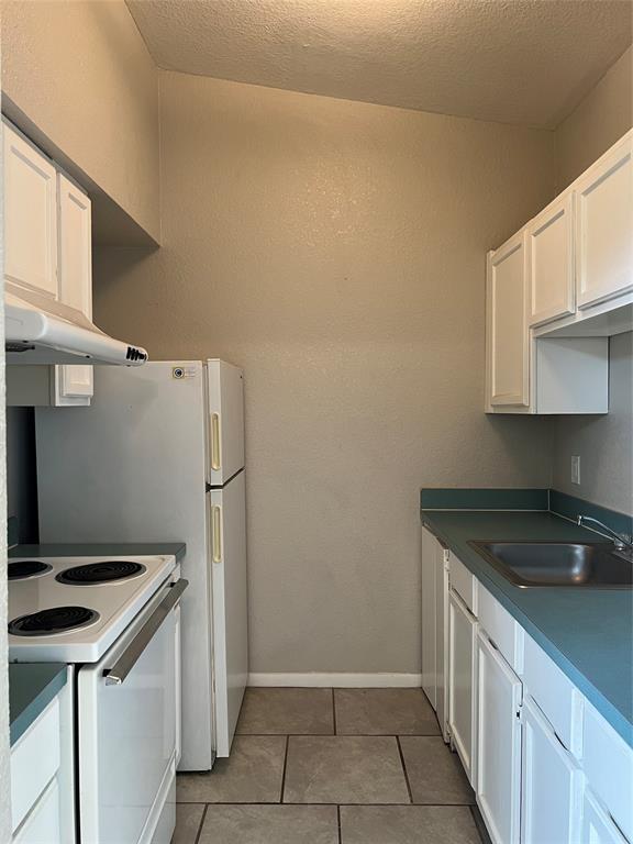 701 W Sycamore Street 305 Property Photo 11