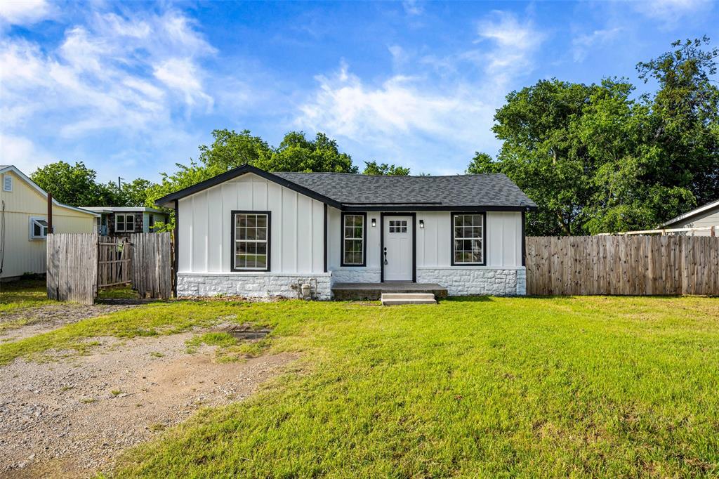 5225 Urbanview Street Property Photo 1