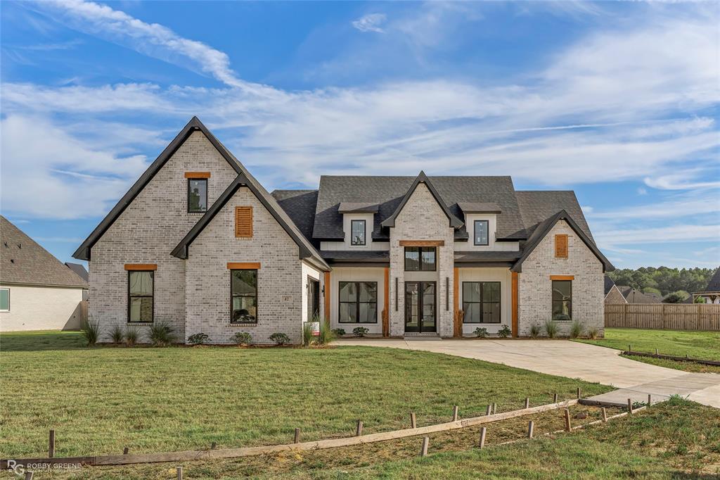 42 Turtle Creek Drive Property Photo 1