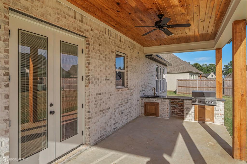 42 Turtle Creek Drive Property Photo 32