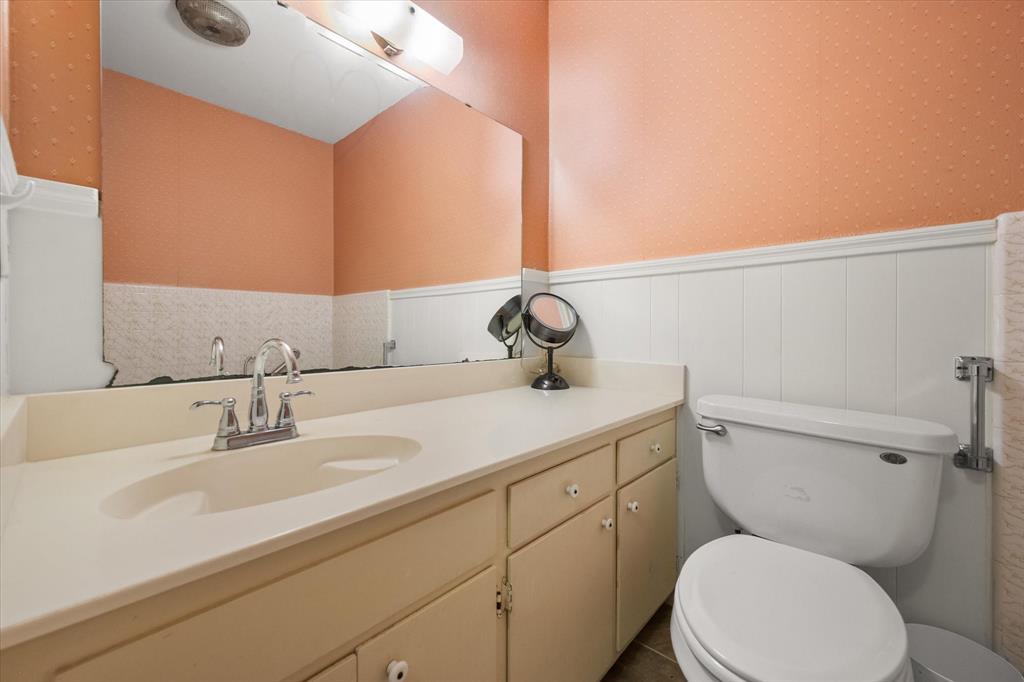 1609 Maplewood Property Photo 22