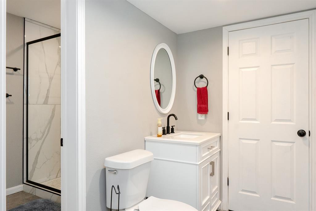 7604 Westwind Drive Property Photo 19