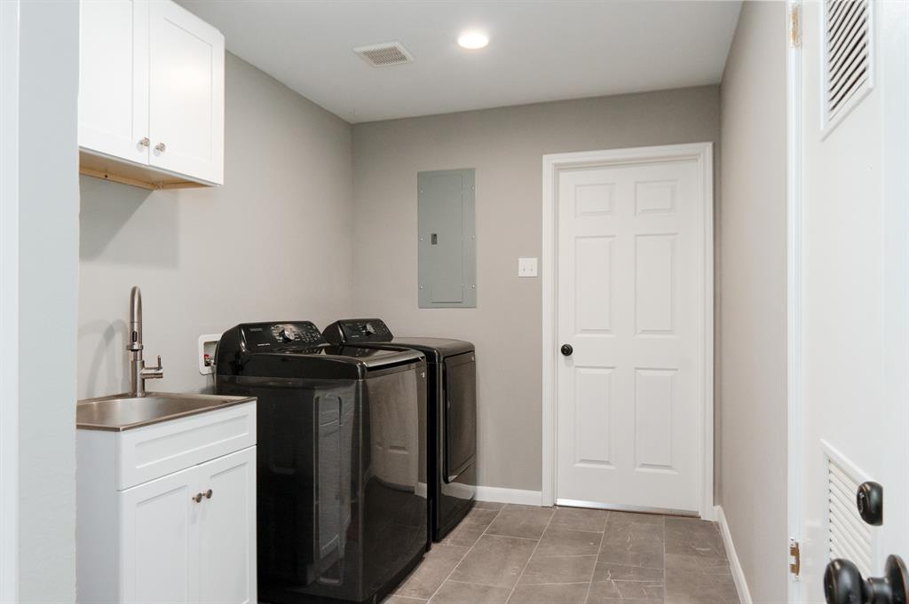 7604 Westwind Drive Property Photo 21
