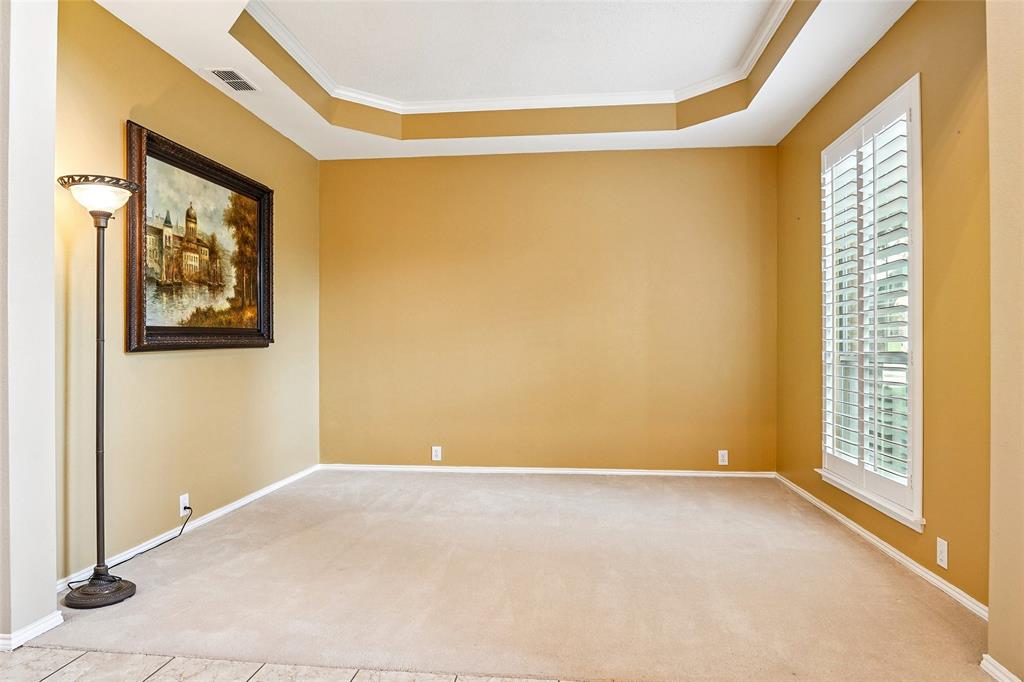 412 Vasey Oak Drive Property Photo 10