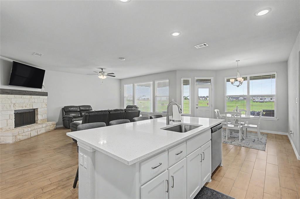 185 Chester Road Property Photo 3