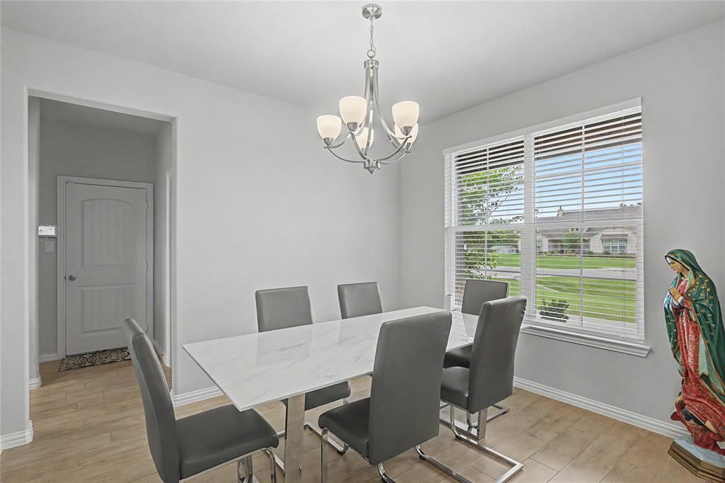 185 Chester Road Property Photo 10