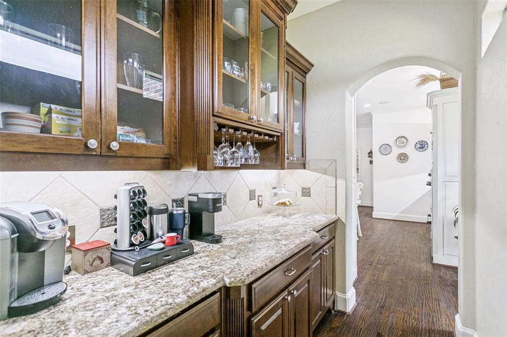 1709 Woodsboro Court Property Photo 13