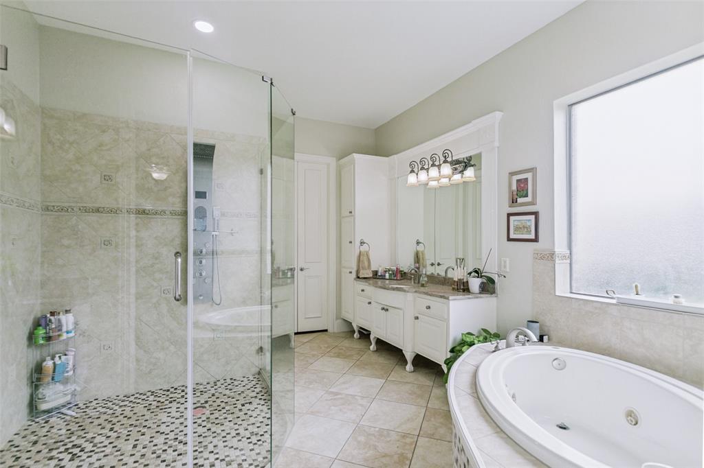 1709 Woodsboro Court Property Photo 17