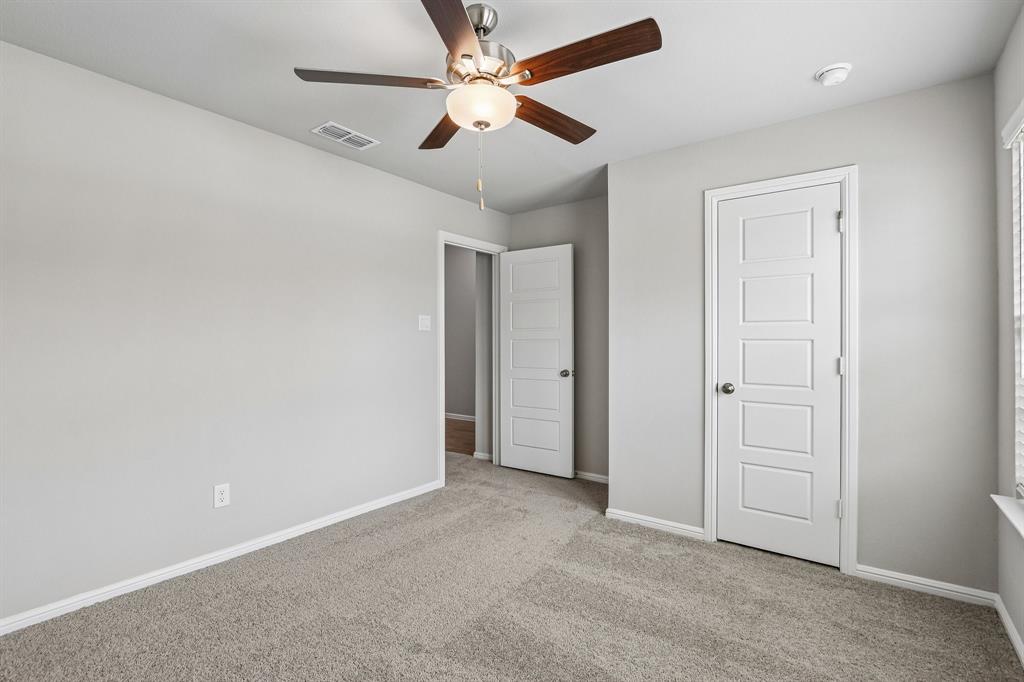 2816 Tamarack Lane Property Photo 19