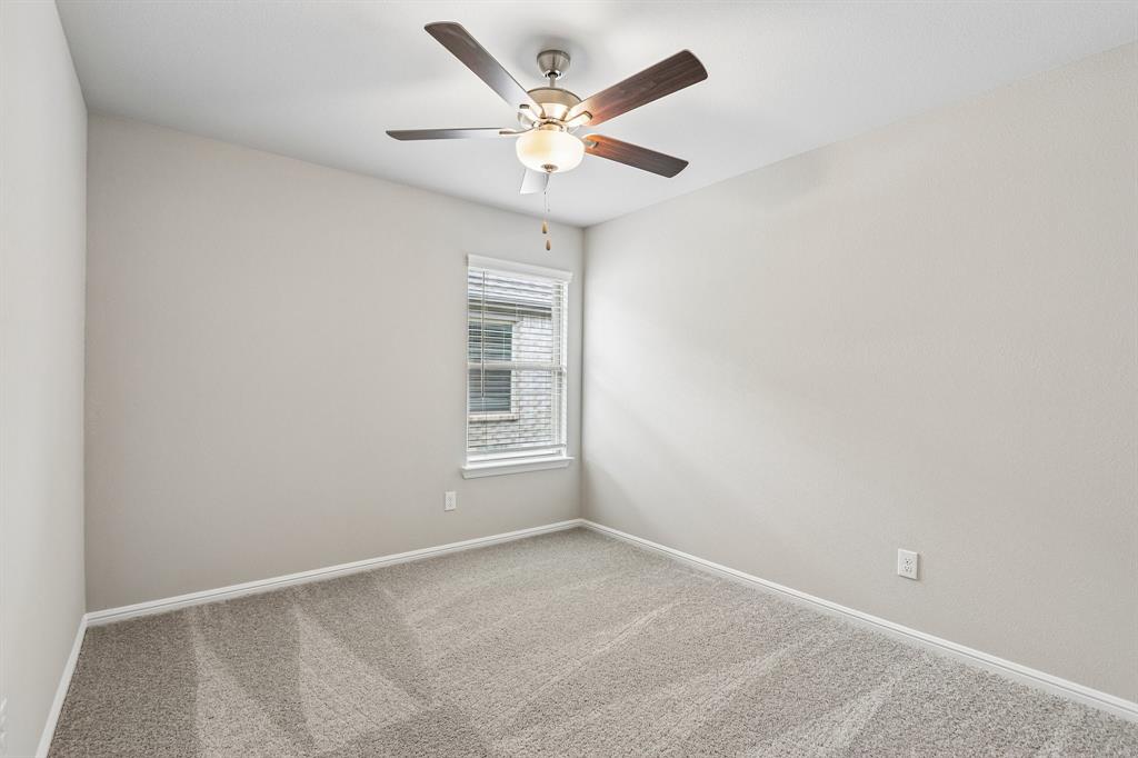2816 Tamarack Lane Property Photo 21