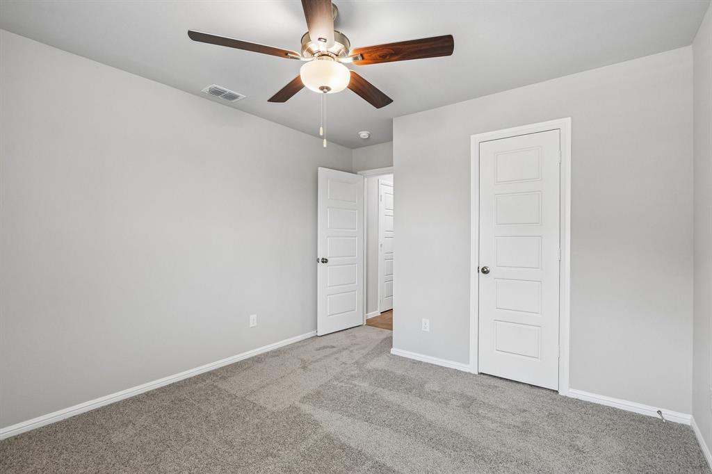 2816 Tamarack Lane Property Photo 25