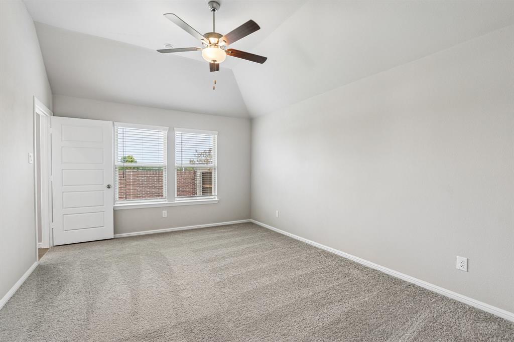 2816 Tamarack Lane Property Photo 33