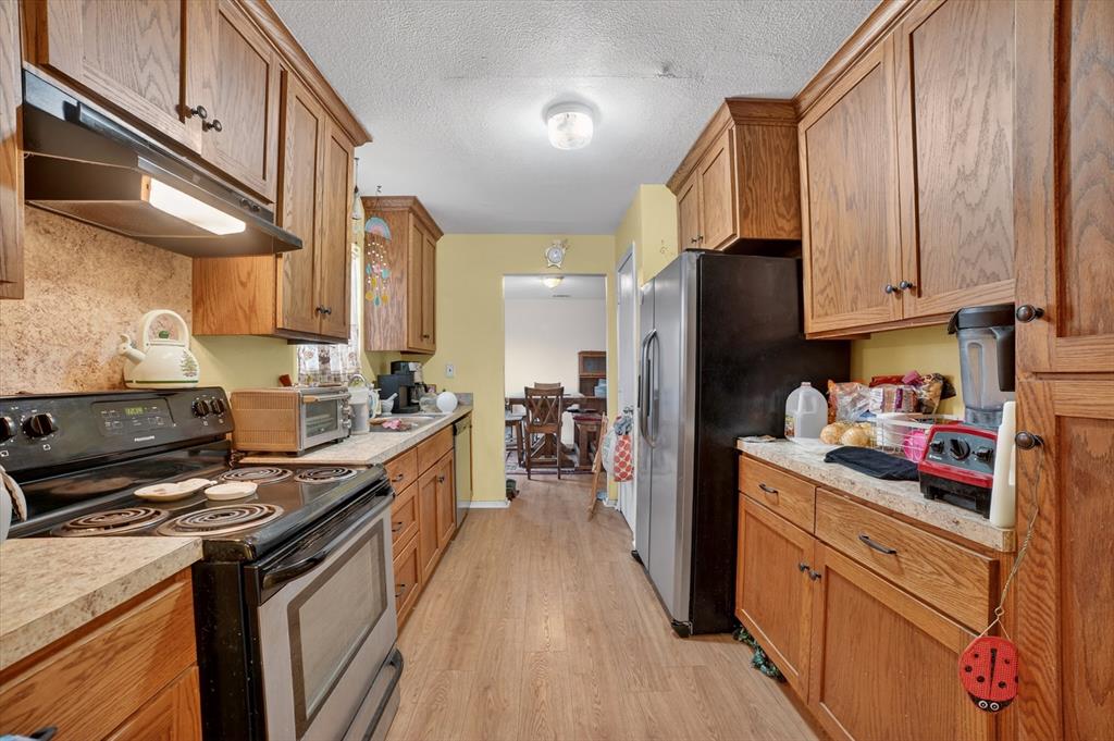 1284 County Road 101 Property Photo 10