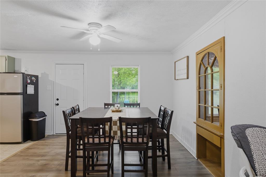 448 W Waco Avenue Property Photo 7