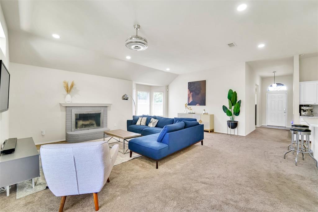6707 Classen Trail Property Photo 3