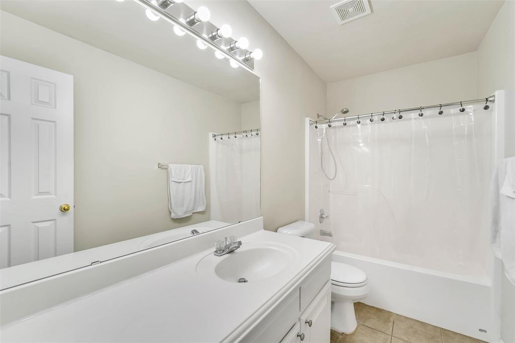 6707 Classen Trail Property Photo 17