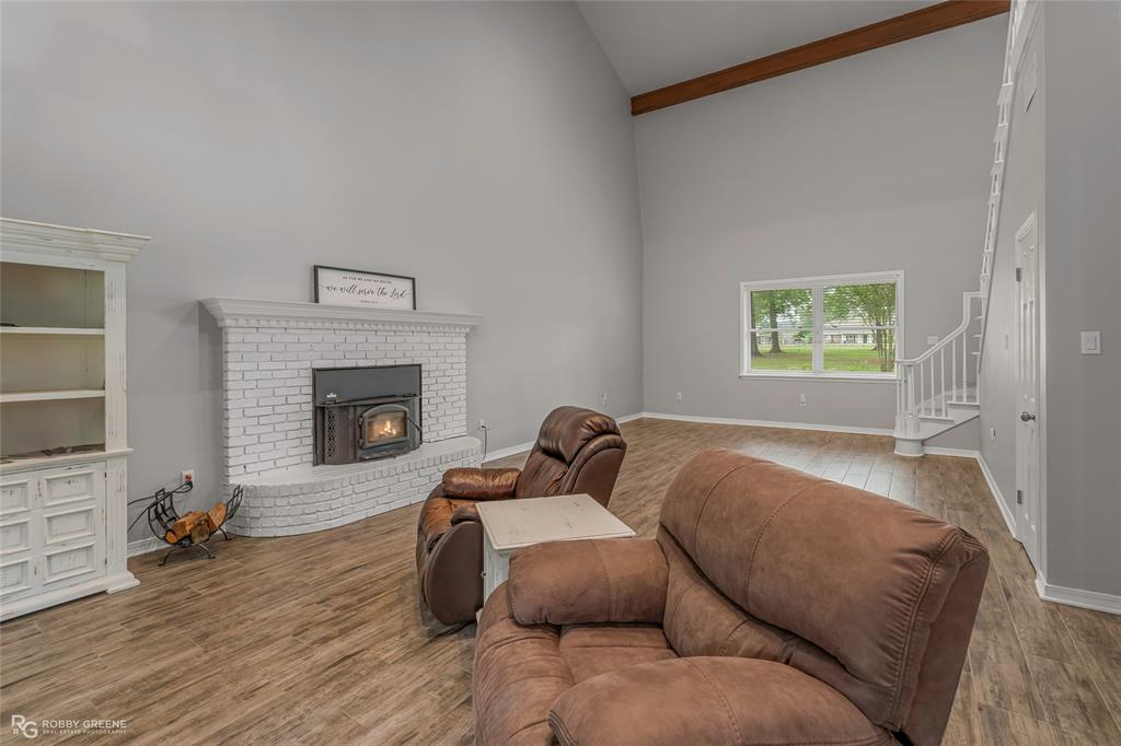 782 Winfield Road Property Photo 13