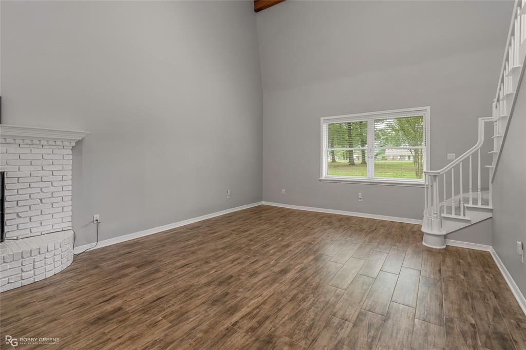 782 Winfield Road Property Photo 14