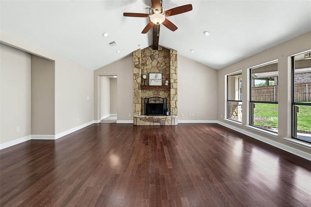 8001 Ridgeway Court Property Photo 11