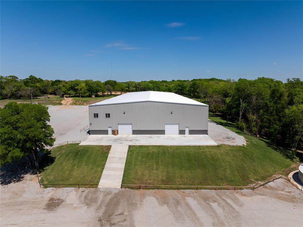 5684 N Fm 730 Property Photo 4
