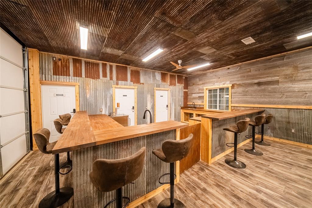 5684 N Fm 730 Property Photo 11