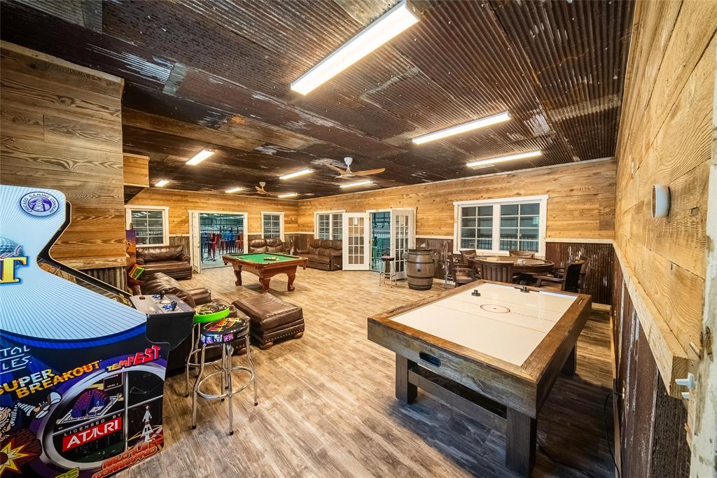 5684 N Fm 730 Property Photo 12