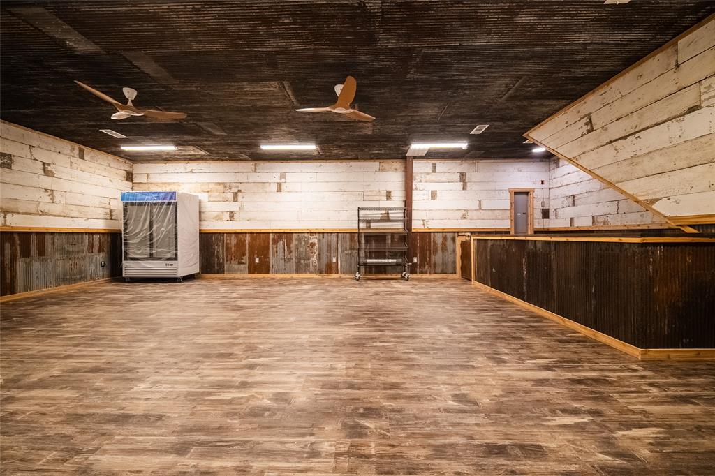5684 N Fm 730 Property Photo 15