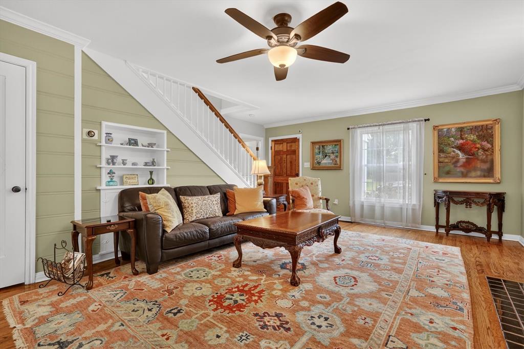 3618 S Hills Avenue Property Photo 8
