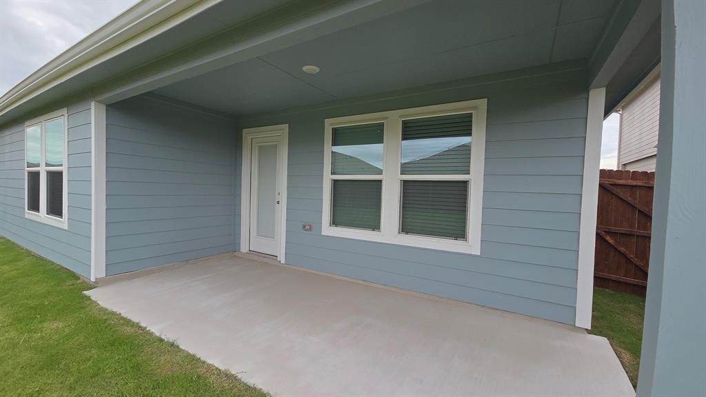 243 Desert Willow Way Property Photo 11