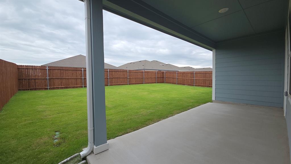 243 Desert Willow Way Property Photo 14