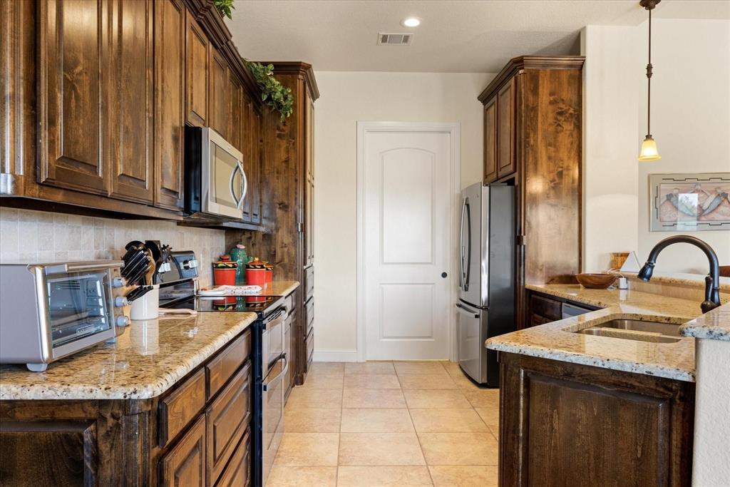 158 Valley View Property Photo 15