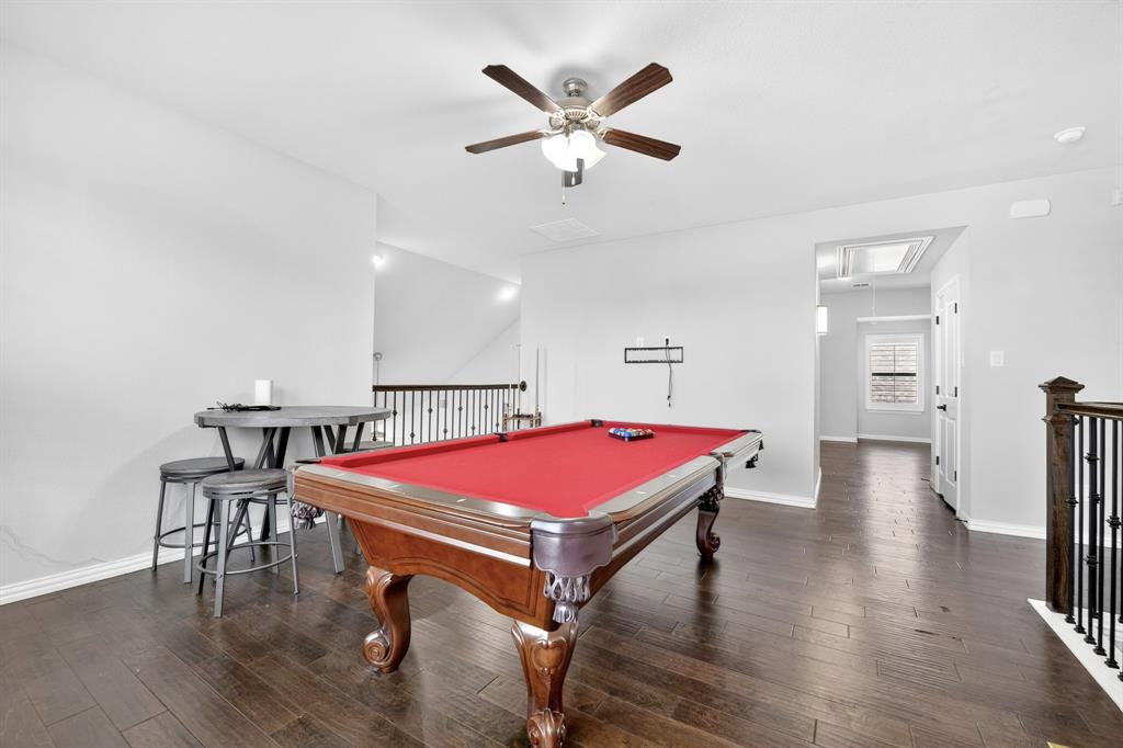 8032 Deep Water Cove Property Photo 4