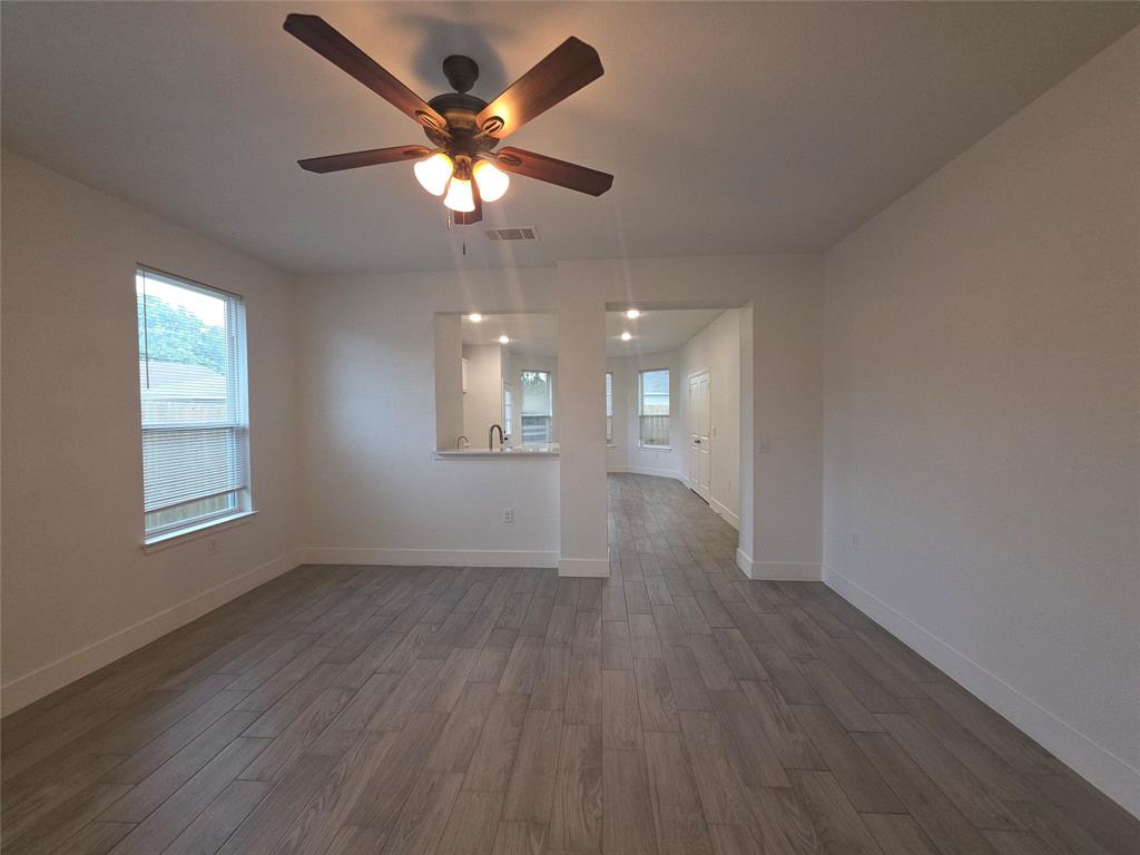 2719 Frazier Street Property Photo 4
