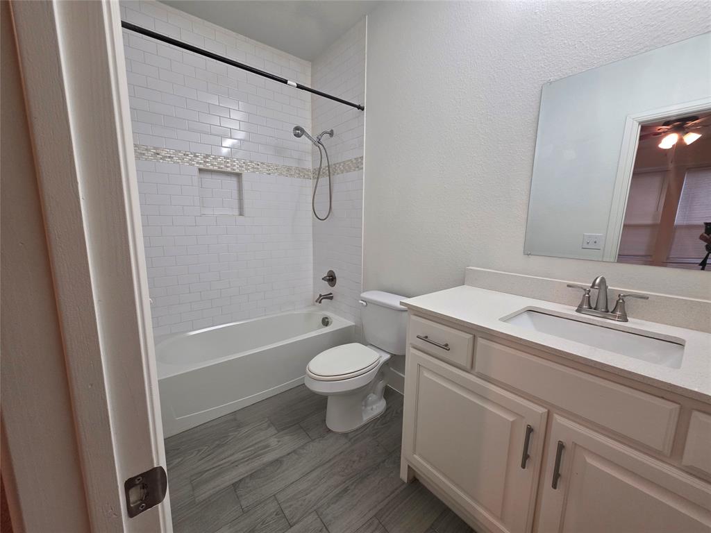 2719 Frazier Street Property Photo 13