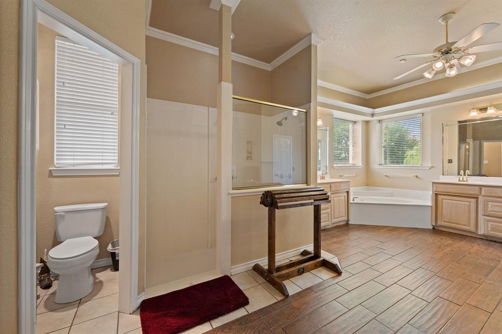 1701 W Lake Shore Drive Property Photo 22